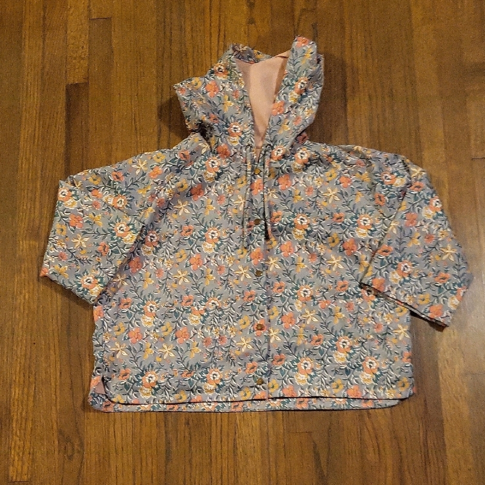 Louise Misha Peach and Sage Hooded Windbreaker with Lightweight Fabric